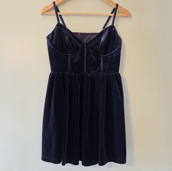 Betsey Johnson Vintage Velvet Corset Cocktail Feminine Party Dress Size Small - Picture 2 of 9